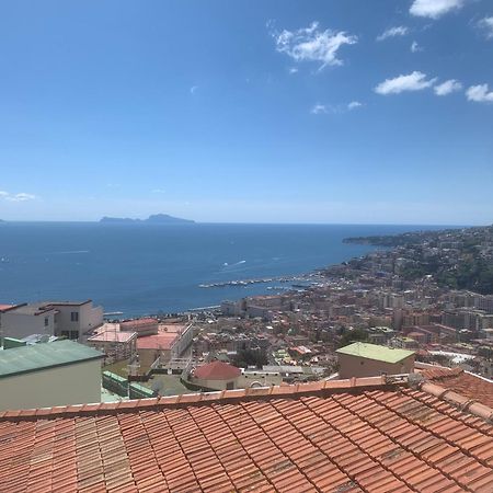 Casa Di Carlo Al Vomero Napels Buitenkant foto